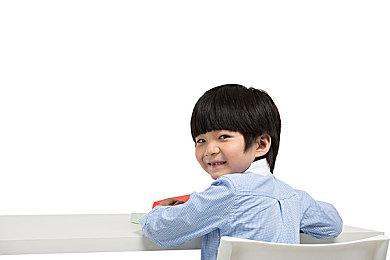 《巫师4》将借鉴最新《巫师》小说元素 期待吧！